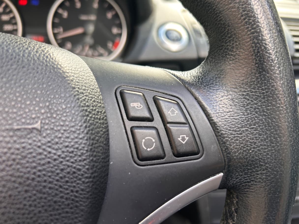 2012 BMW Série 1 - 118i Cabriolet - view 21