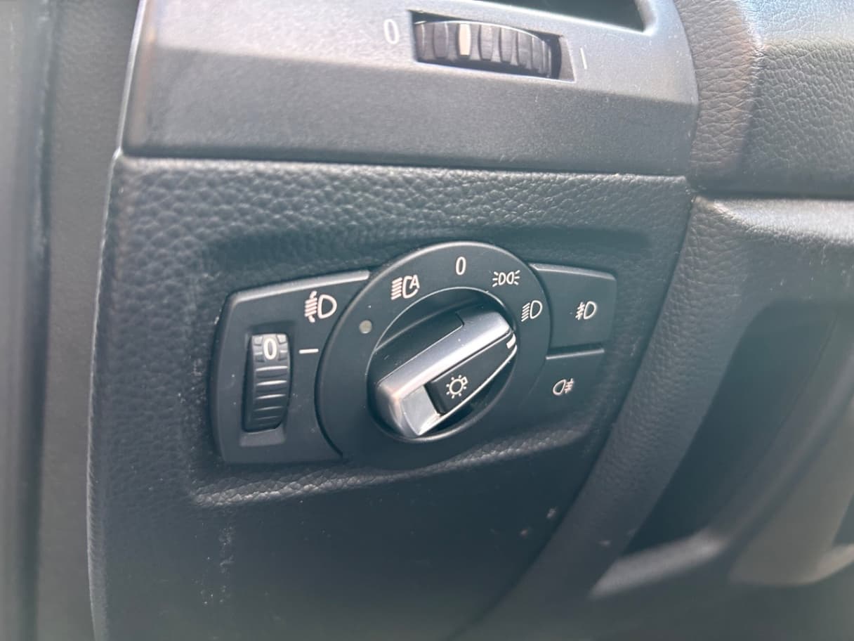 2012 BMW Série 1 - 118i Cabriolet - view 23